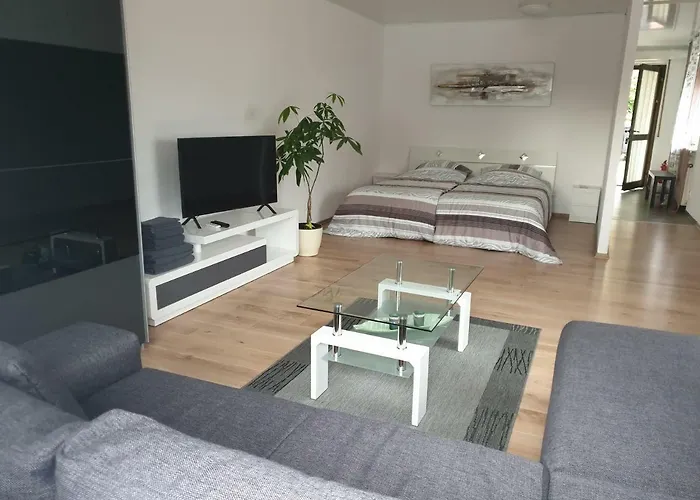 Carina Apartment